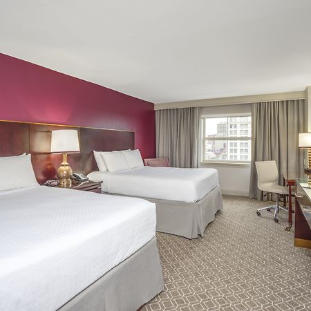 Отель Crowne Plaza New Orleans French Qtr - Astor By Ihg Экстерьер фото