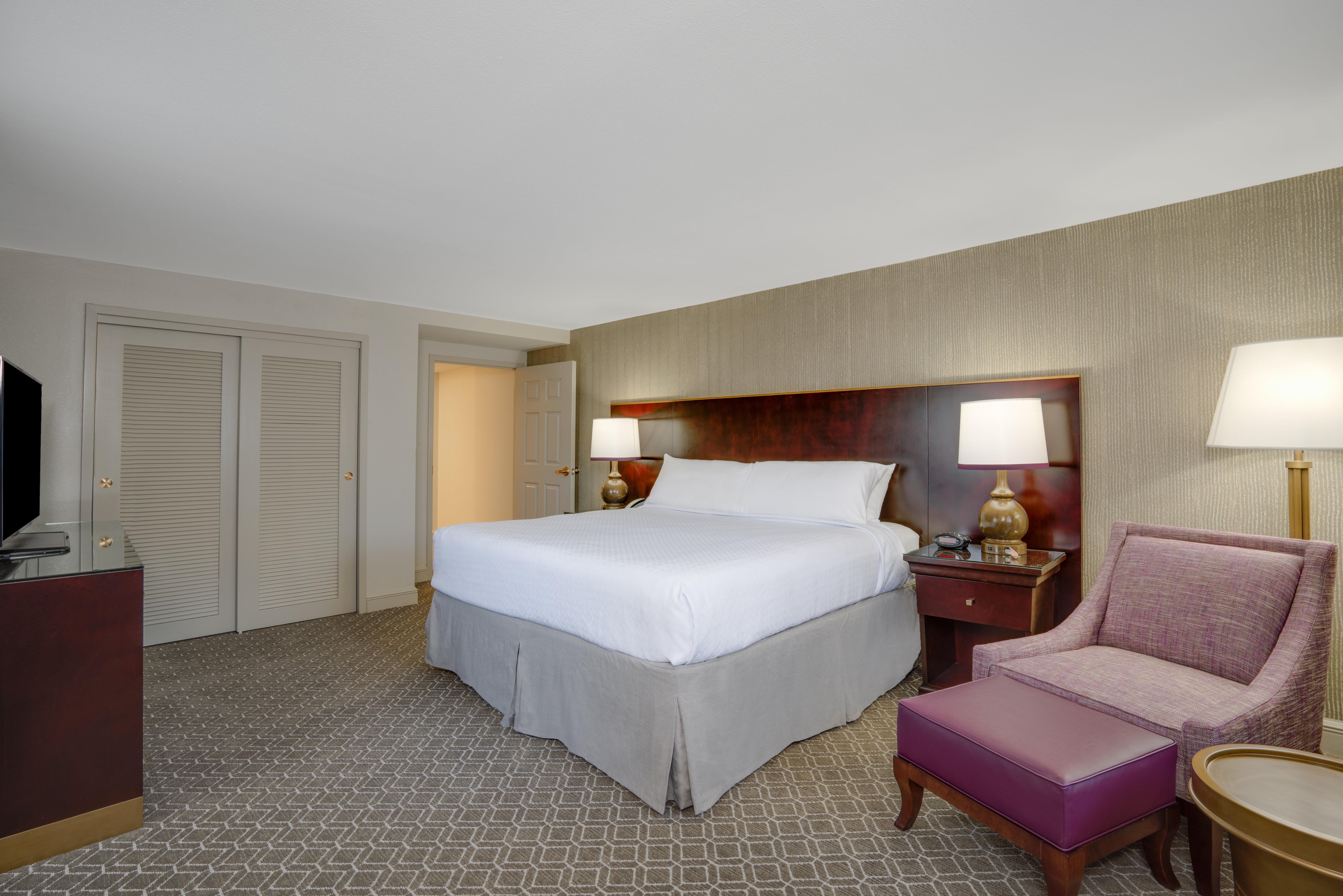 Отель Crowne Plaza New Orleans French Qtr - Astor By Ihg Экстерьер фото