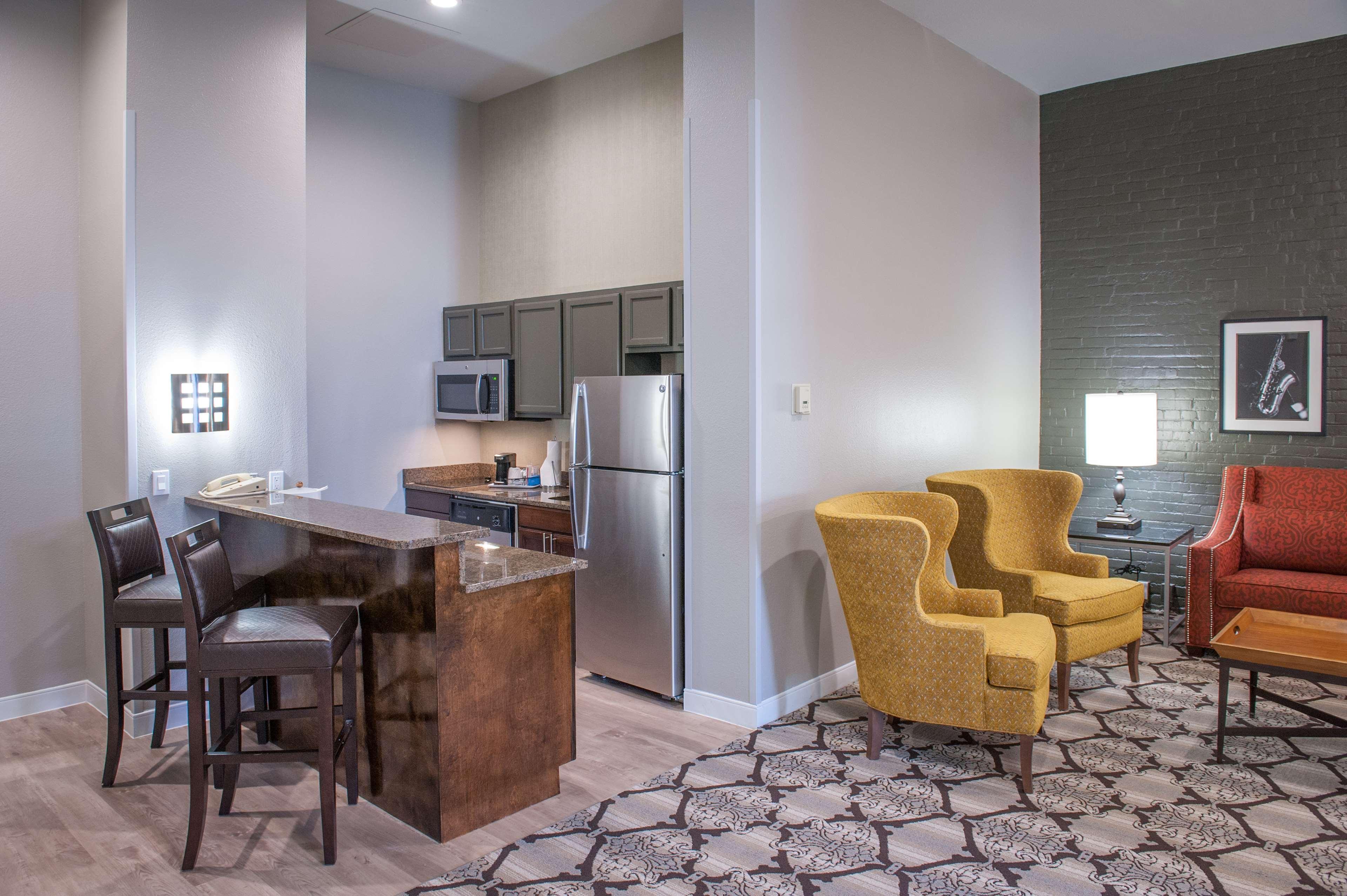 Отель Crowne Plaza New Orleans French Qtr - Astor By Ihg Экстерьер фото