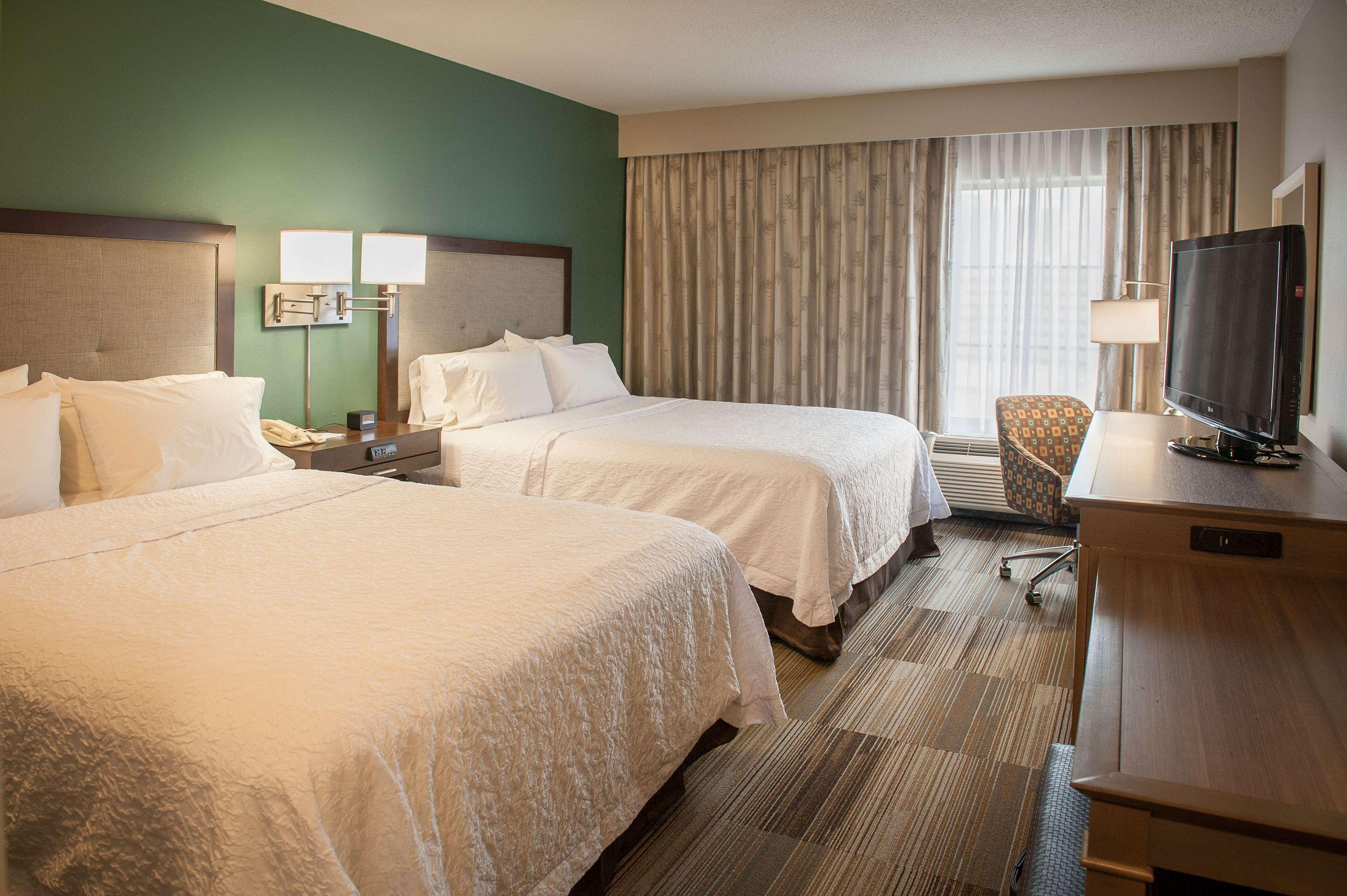 Отель Crowne Plaza New Orleans French Qtr - Astor By Ihg Экстерьер фото