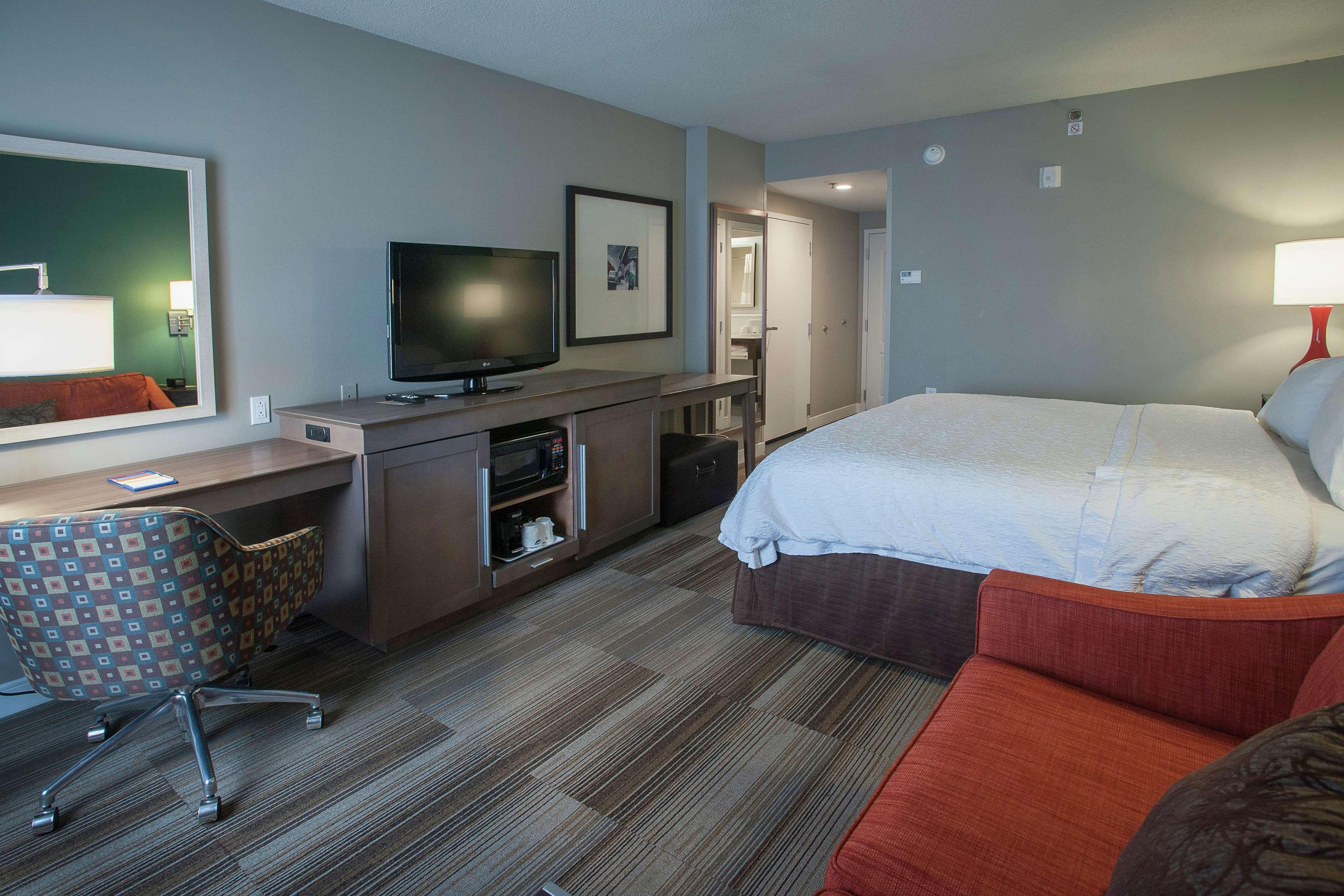 Отель Crowne Plaza New Orleans French Qtr - Astor By Ihg Экстерьер фото